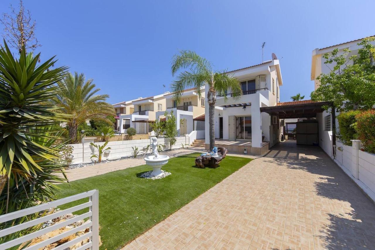Kiti Beachfront Villa Carpe Diem מראה חיצוני תמונה