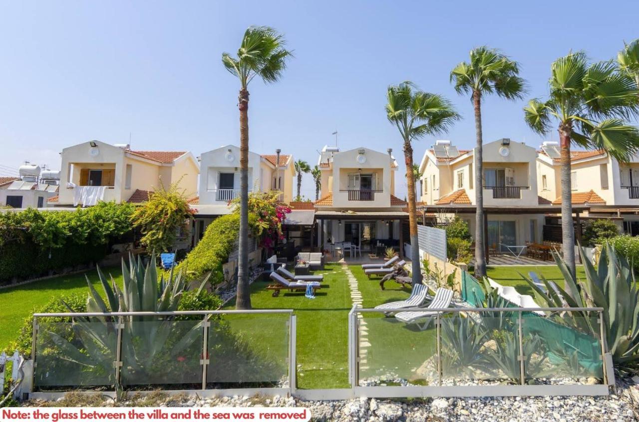 Kiti Beachfront Villa Carpe Diem מראה חיצוני תמונה