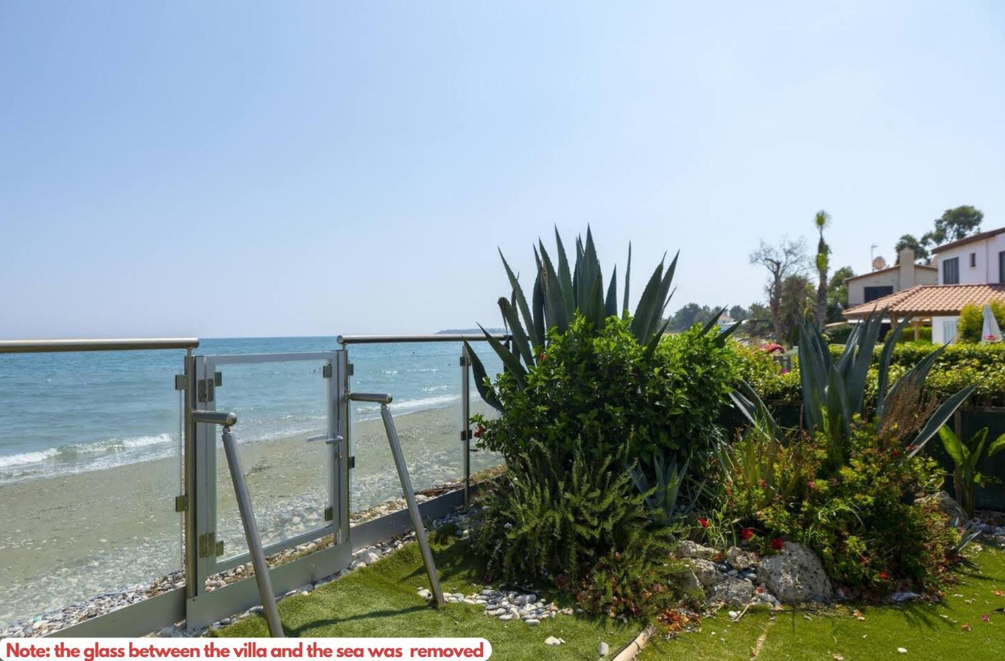 Kiti Beachfront Villa Carpe Diem מראה חיצוני תמונה